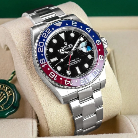 Rolex GMT-Master II 'Pepsi' 126710BLRO
